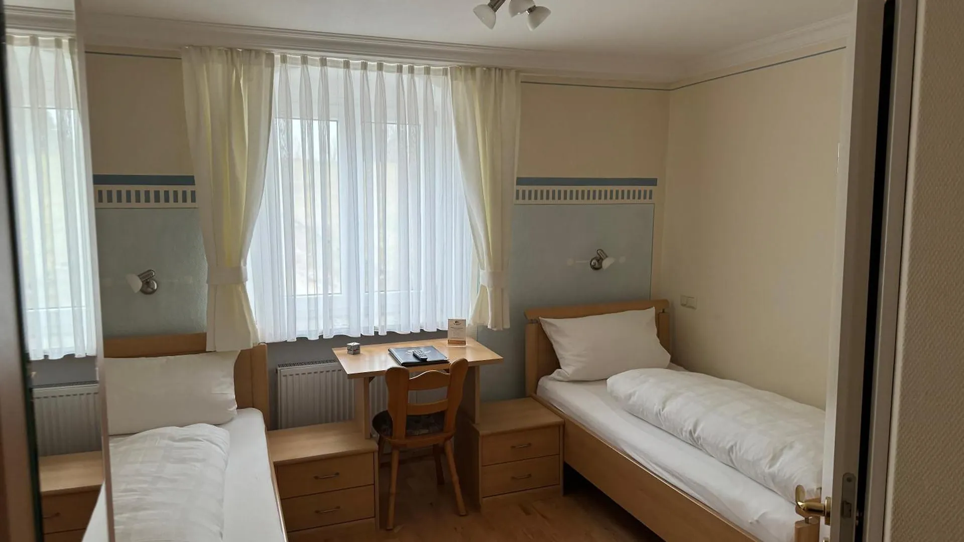 *** Hotel Wallfahrtswirt Wemding Germany